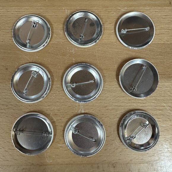 Lot Of 9 NHL Sports Collectibles 1991 Button Toronto Boston New York Detroit - Picture 2 of 3